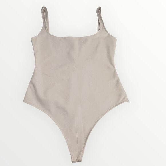 Susana Monaco Faux Leather Low Back Tank Bodysuit Blanched Almond Size M NWT - Picture 2 of 14